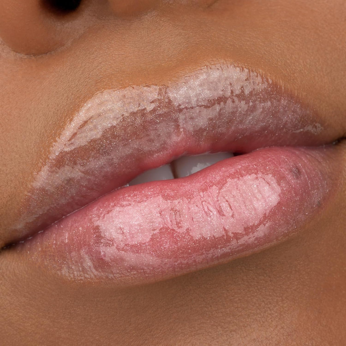Essence What the Fake! PLUMPING LIP FILLER Voluminizador Labial, Hidratar/Humectar, Suavizar, Con Vitaminas, Brillante, Luminoso (4.2Ml)